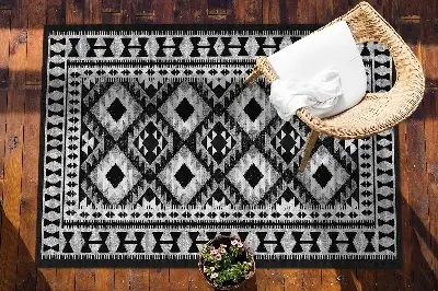 Dywan zewnętrzny tarasowy wzór Czarne romby